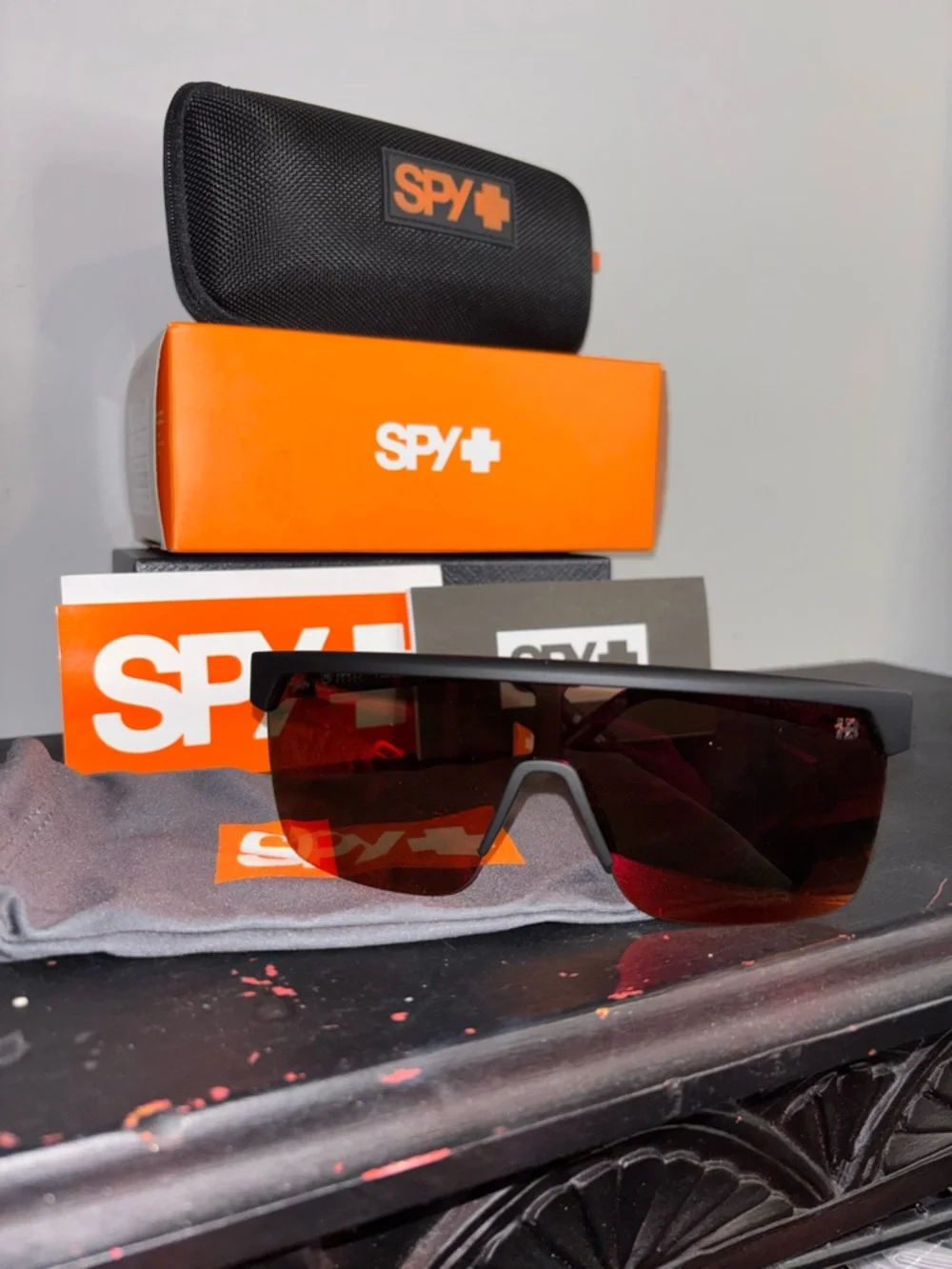 Spy Optics Flynn 50/50 Sunglasses and Case NIB
